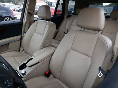 Used 2012 Mercedes-Benz GLK 350 2WD image 6