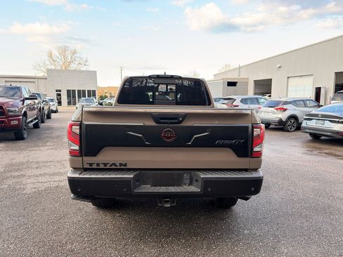 Used 2023 Nissan Titan PRO-4X w/ Pro-4x Convenience Package image 4