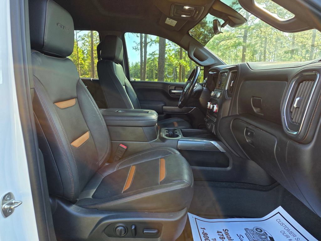Used 2021 GMC Sierra 1500 AT4 w/ AT4 Premium Package AWD/4WD image 24