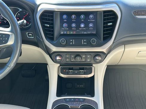 Used 2020 GMC Acadia Denali w/ Technology Package image 11