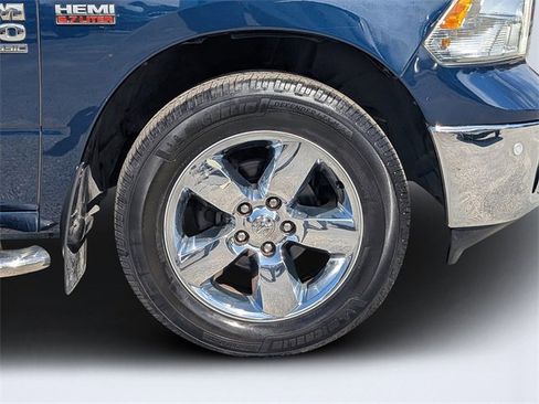 Used 2019 RAM 1500 Big Horn image 11