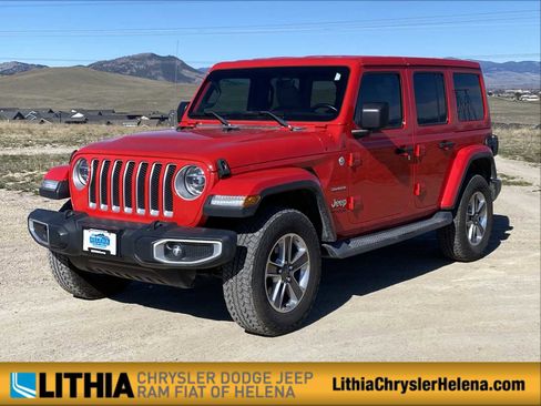 Certified 2019 Jeep Wrangler Unlimited Sahara AWD/4WD image 1