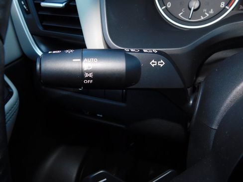 Used 2023 Nissan Rogue SV w/ SV Premium B Package AWD/4WD image 32