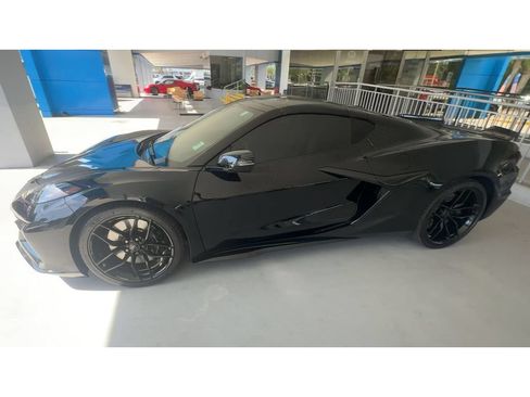 Used 2025 Chevrolet Corvette Z06 w/ Battery Protection Package RWD image 4
