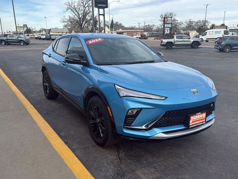 Used 2025 Buick Envista Sport Touring w/ Convenience I Package image 7