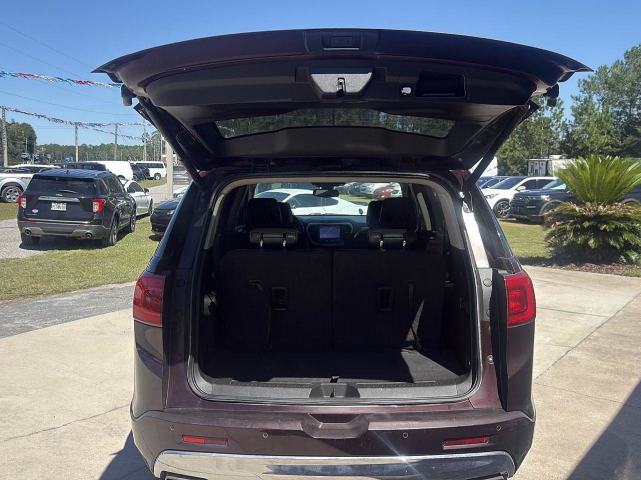 Used 2017 GMC Acadia Denali FWD image 22