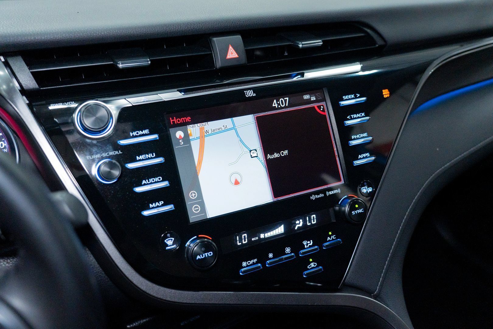Used 2020 Toyota Camry XSE w/ Navigation Package FWD image 30