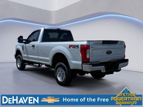 Used 2017 Ford F250 XL w/ Power Equipment Group AWD/4WD image 4