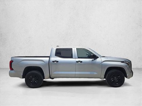 Used 2025 Toyota Tundra SR w/ SR Tow Package AWD/4WD image 4