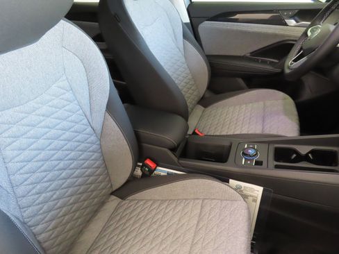 New 2025 Volkswagen Tiguan S image 27