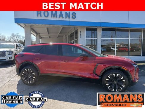 Used 2024 Chevrolet Blazer EV RS image 2