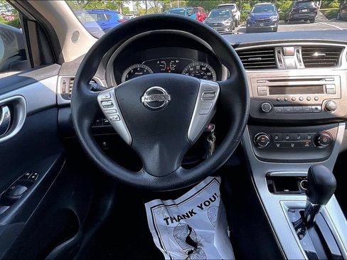 Used 2014 Nissan Sentra SR FWD image 5