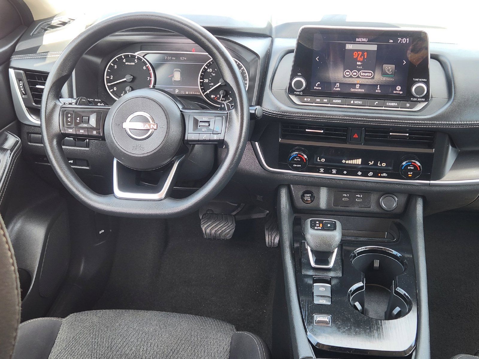 Used 2024 Nissan Rogue SV FWD image 27