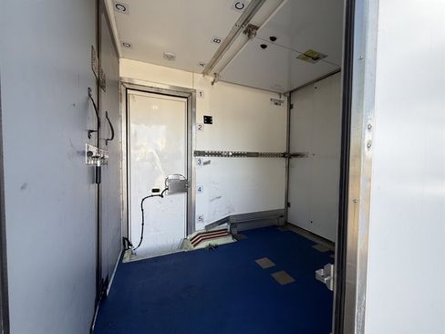 Used 2023 Ford E-350 and Econoline 350 Super Duty w/ Power Windows & Locks Group image 9