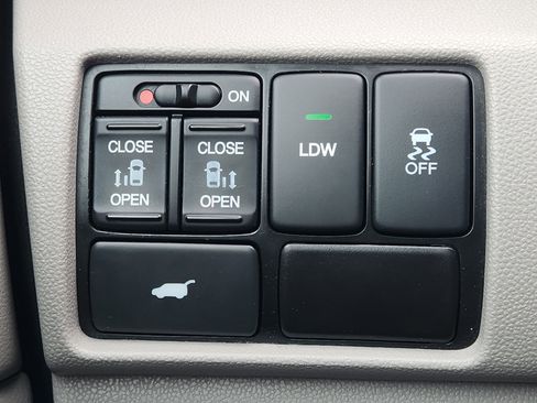 Used 2015 Honda Odyssey EX-L image 23