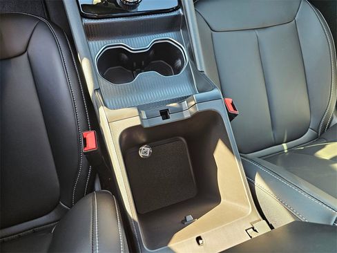 New 2025 Jeep Grand Cherokee L Limited w/ Black Appearance Package image 23