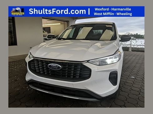 Used 2023 Ford Escape Active image 1