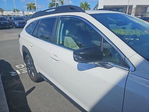 Certified 2023 Subaru Outback Limited image 14