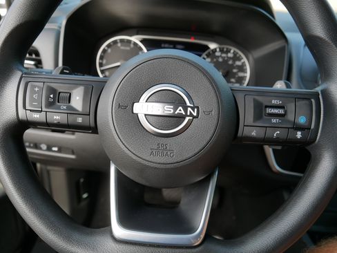 Certified 2024 Nissan Rogue SV AWD/4WD image 25