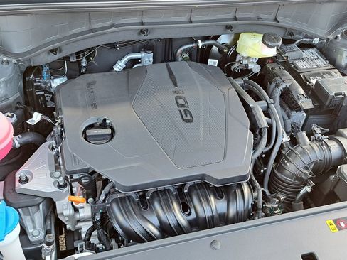 New 2025 Kia Sorento LX image 15