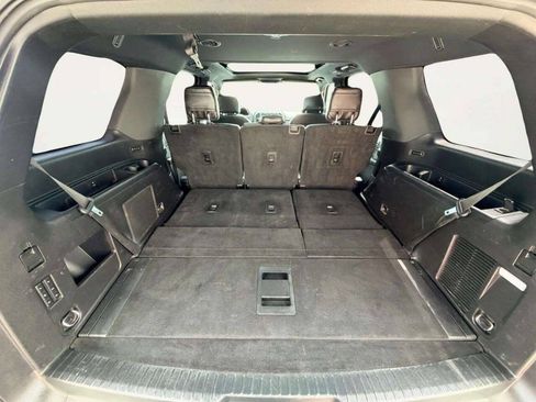 Used 2018 Ford Expedition Limited w/ Equipment Group 301A AWD/4WD image 5