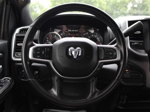 Used 2024 RAM 3500 Big Horn AWD/4WD image 15