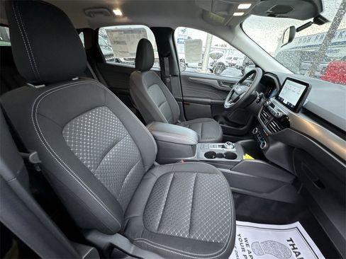New 2026 Ford Escape Active image 24