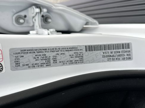 Used 2023 RAM 1500 Laramie image 37