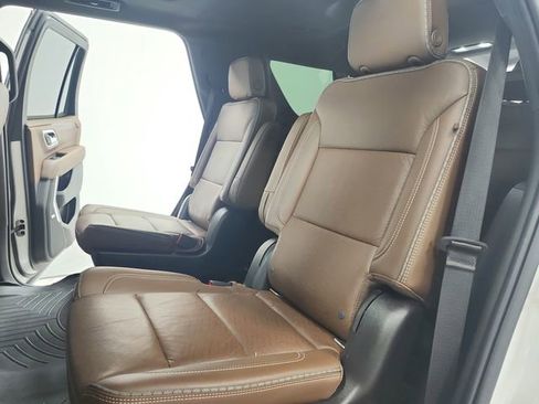 Used 2021 Chevrolet Tahoe High Country w/ Premium Package AWD/4WD image 41