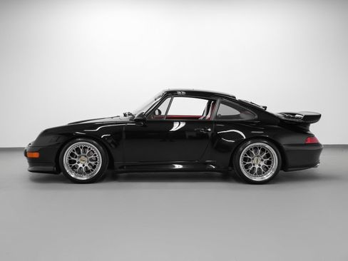 Used 1998 Porsche 911 Carrera S image 2