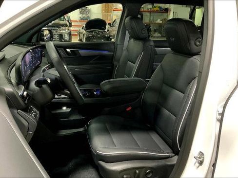 New 2026 Buick Enclave Sport Touring w/ Power Package image 12