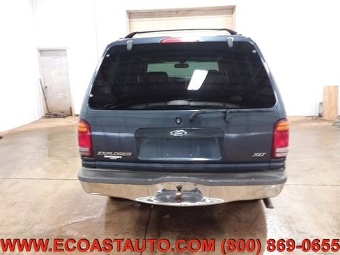 Used 1998 Ford Explorer XLT image 8