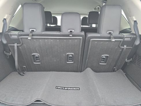 New 2026 Nissan Pathfinder SL FWD image 22