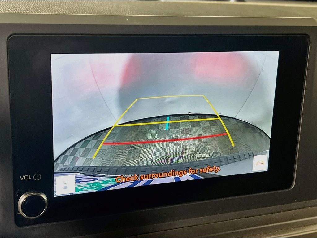 Certified 2025 Toyota 4Runner SR5 AWD/4WD image 12