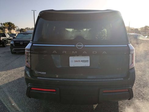 New 2026 Nissan Armada SL w/ Captain's Chari Seat Package RWD image 5
