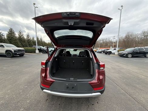 Certified 2023 Chevrolet TrailBlazer LT w/ Convenience Package image 24