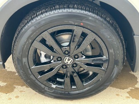 New 2026 Honda HR-V Sport image 9