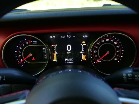 Used 2019 Jeep Wrangler Unlimited Rubicon AWD/4WD image 10