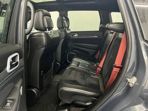 Used 2018 Jeep Grand Cherokee SRT w/ Trailer Tow Group IV image 12