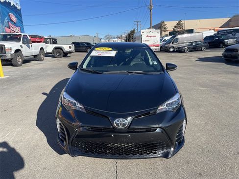 Used 2017 Toyota Corolla SE image 5