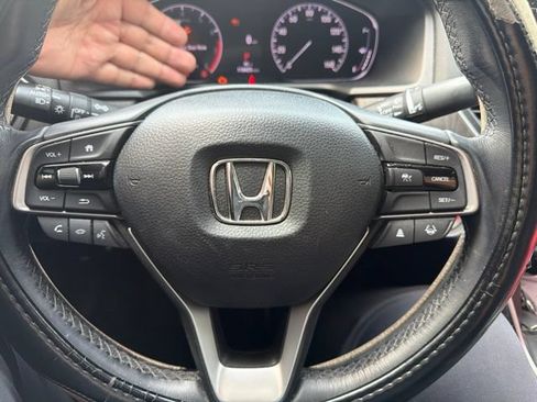 Used 2021 Honda Accord EX-L image 7