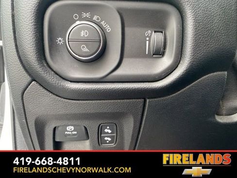 Used 2022 RAM 1500 Big Horn image 19