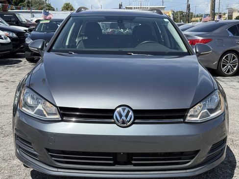 Used 2016 Volkswagen Golf Limited Edition FWD image 10