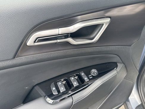 Certified 2023 Kia Sportage EX AWD/4WD image 10