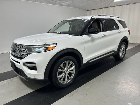 Used 2022 Ford Explorer Limited AWD/4WD image 5