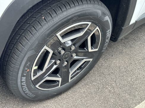 New 2026 Jeep Cherokee Limited AWD/4WD image 4
