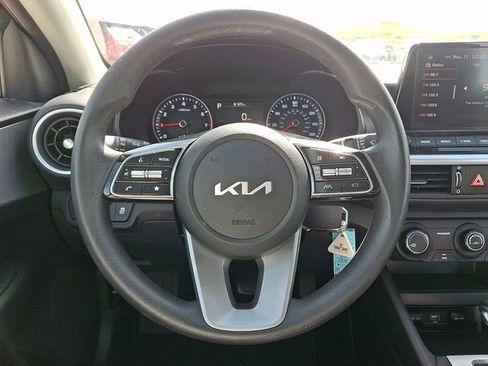 Used 2023 Kia Forte LXS FWD image 22