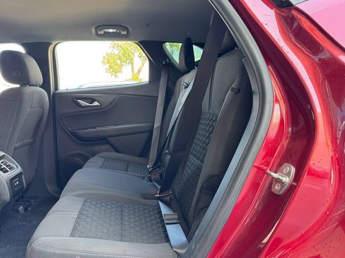 Used 2019 Chevrolet Blazer LT FWD image 27