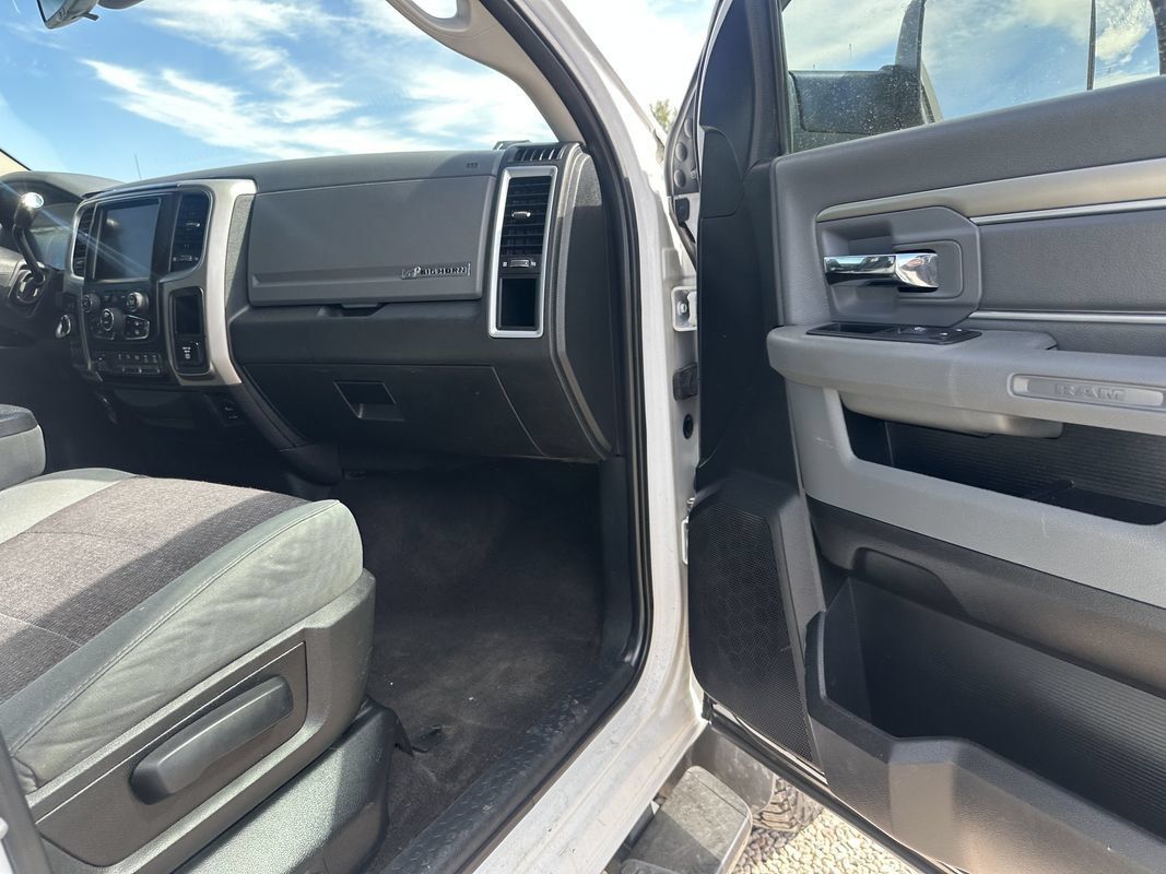 Used 2016 RAM 3500 Big Horn AWD/4WD image 14
