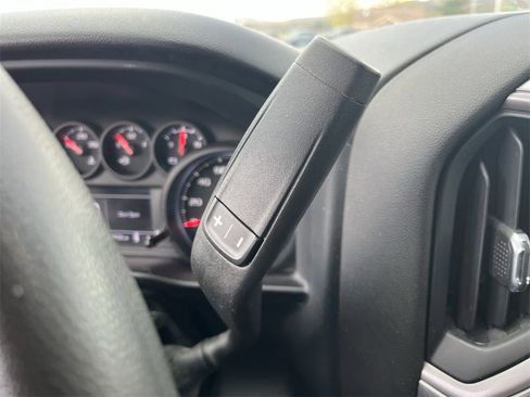 Certified 2022 Chevrolet Silverado 1500 Custom w/ LPO, Blackout Package image 15